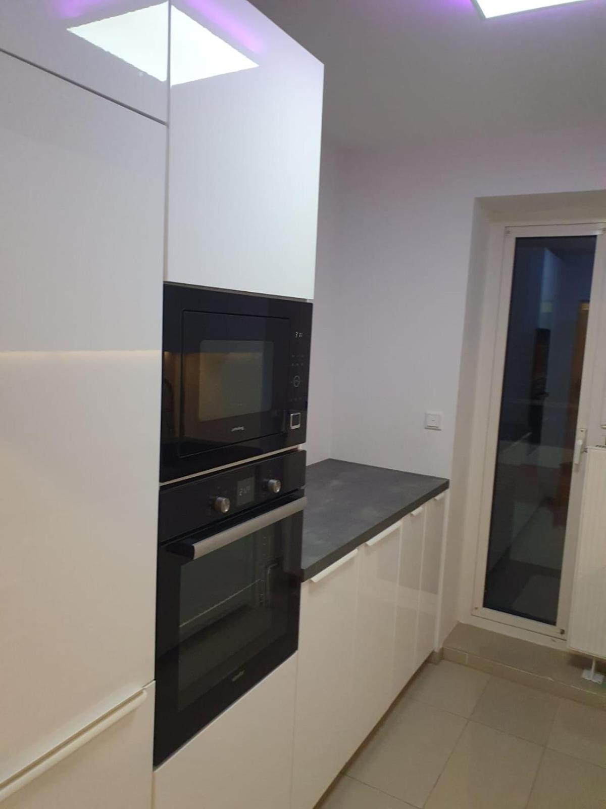Apartamento Moebeliertes Wohnen Auf Zeit Am Yachthafen Bremerhaven Exterior foto
