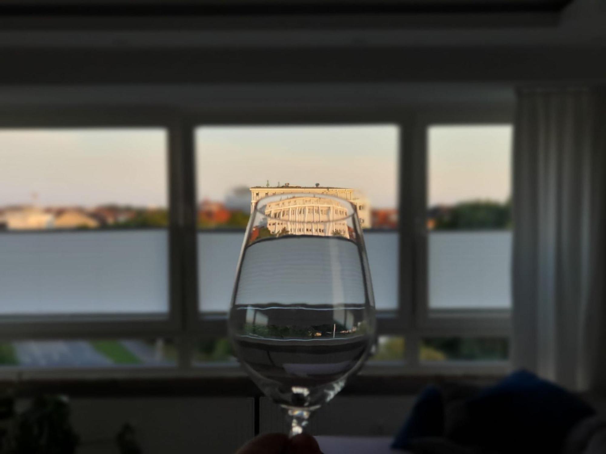 Apartamento Moebeliertes Wohnen Auf Zeit Am Yachthafen Bremerhaven Exterior foto